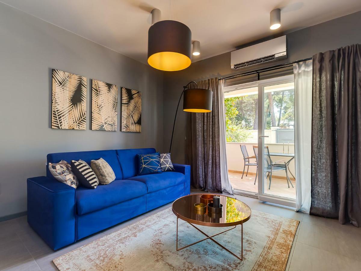 Magnolia - Modern Apartment Near City Center And Sea Пореч Экстерьер фото